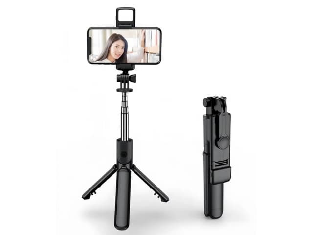 A11_tds0450_Kij do selfie z lampą
